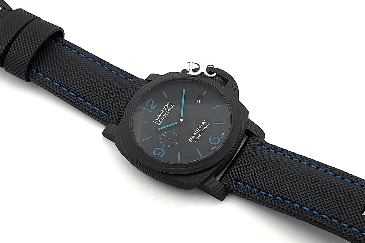 Pam1661 Luminor Marina Carbotech 44mm - Image 3