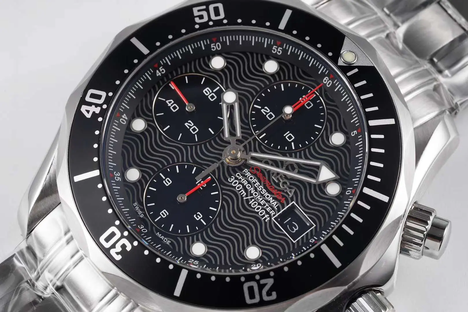 Seamaster Diver 300m cronografo quadrante nero su bracciale - immagine 4