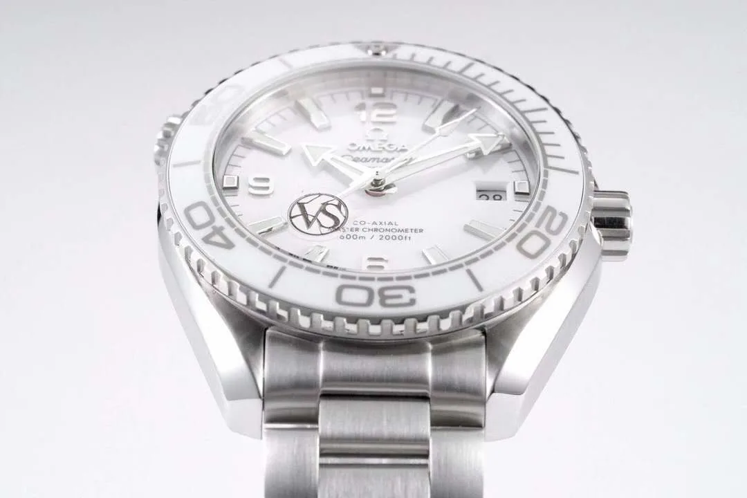 Seamaster Planet Ocean 600M Co-Axial Master Chronometer esfera blanca 39.5mm con brazalete - Imagen 9