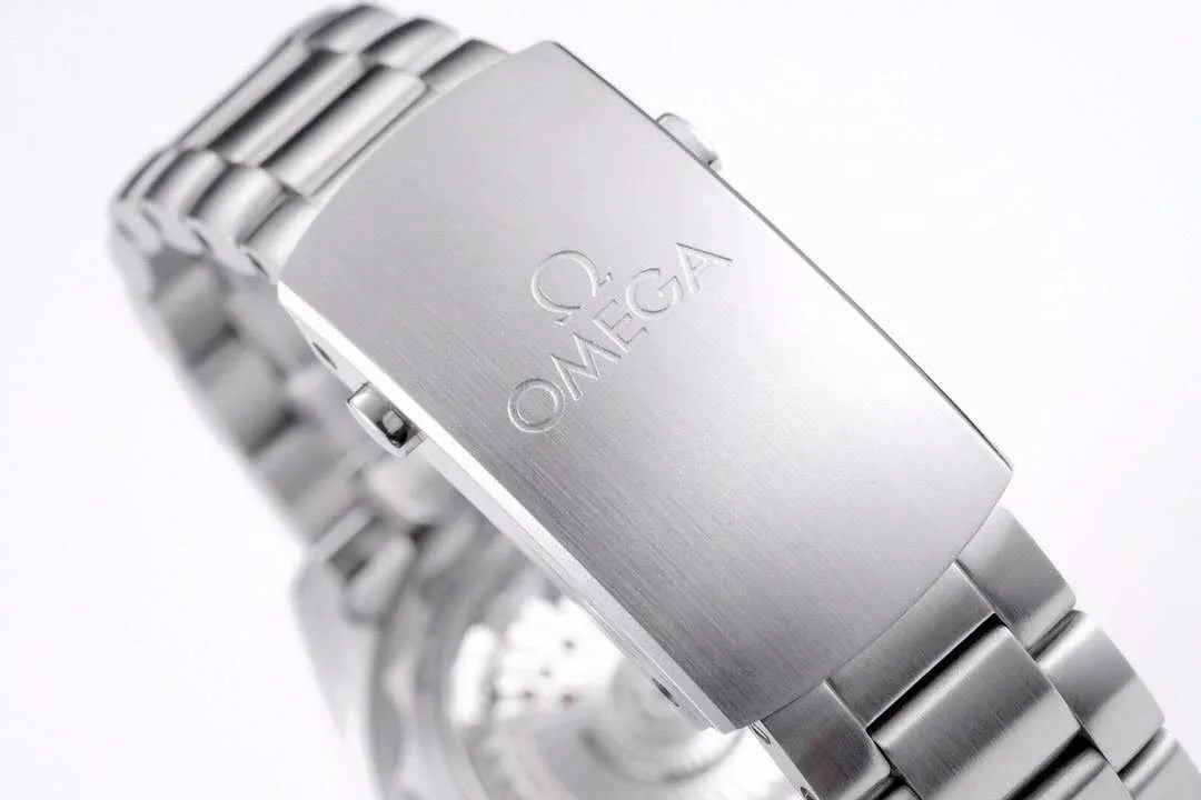 Seamaster Planet Ocean 600M Co-Axial Master Chronometer esfera blanca 39.5mm con brazalete - Imagen 7