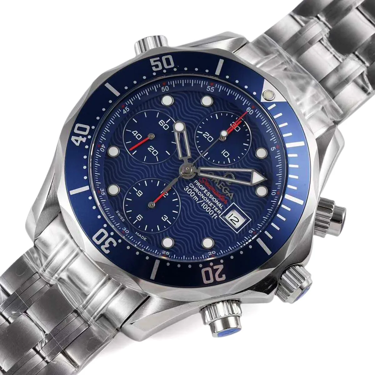 Seamaster Diver 300m Chronograph blaues Zifferblatt am Armband – Bild 5