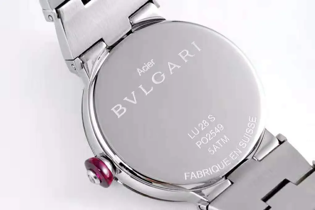 Lvcea Silver Dial in Steel with Diamond Bezel - Image 8