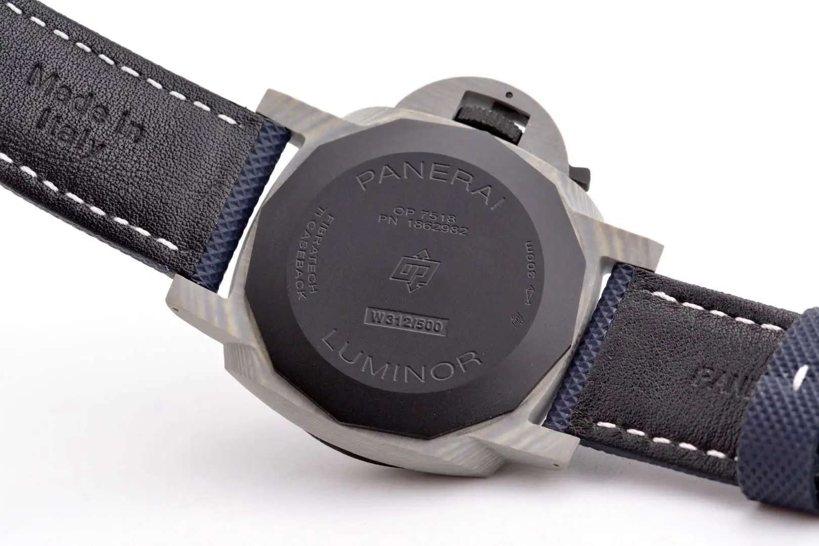 PAM1663 Lumminor Marina Fibratech™ Vulcano Blu 44mm - Image 5