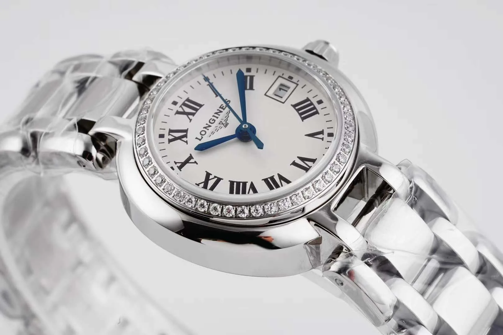 Primaluna White Dial with Roman Markers and Diamond Bezel - Image 4