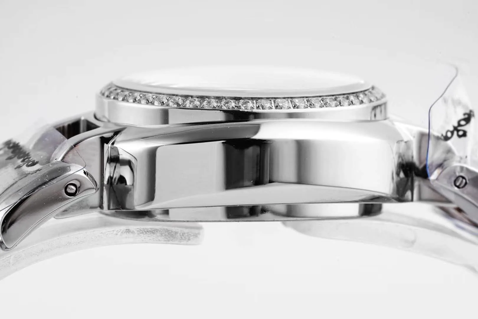 Primaluna White Dial with Roman Markers and Diamond Bezel - Image 8