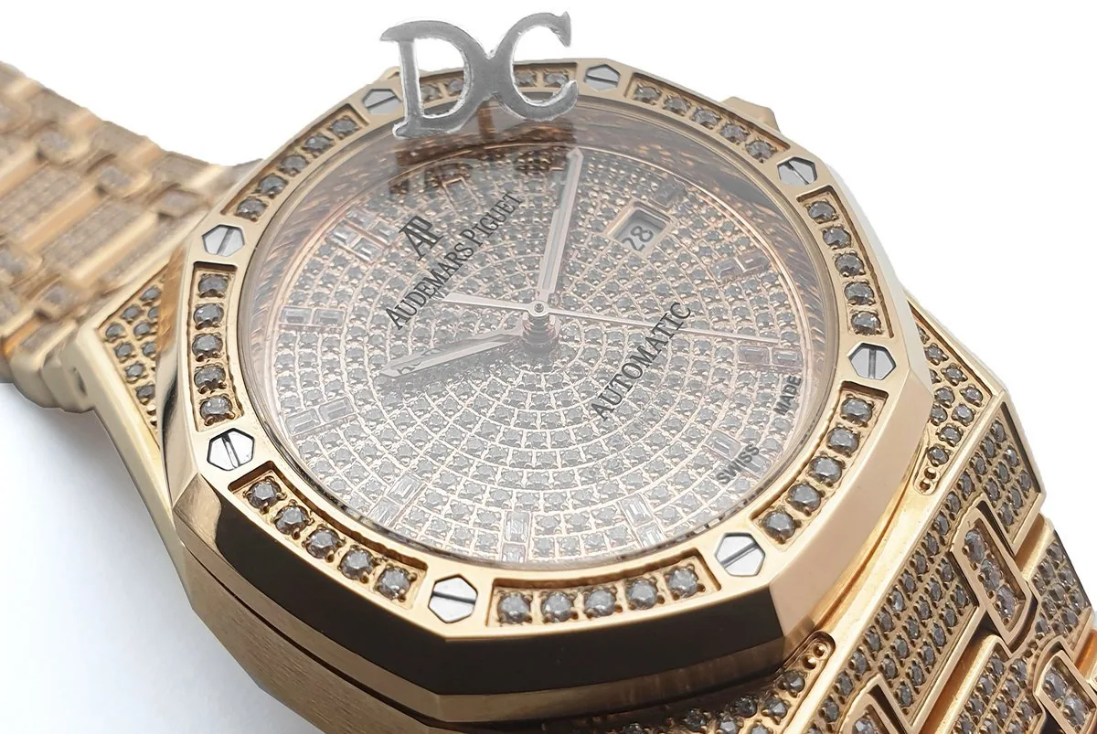 Royal Oak 41mm 15402OR entièrement pavée de diamants en or rose sur bracelet – Image 4