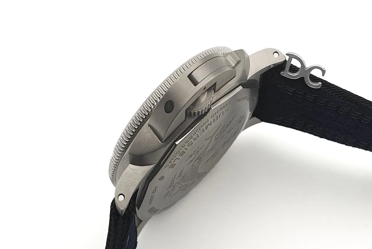 PAM984 Submersible Mike Horn Edition - Image 9