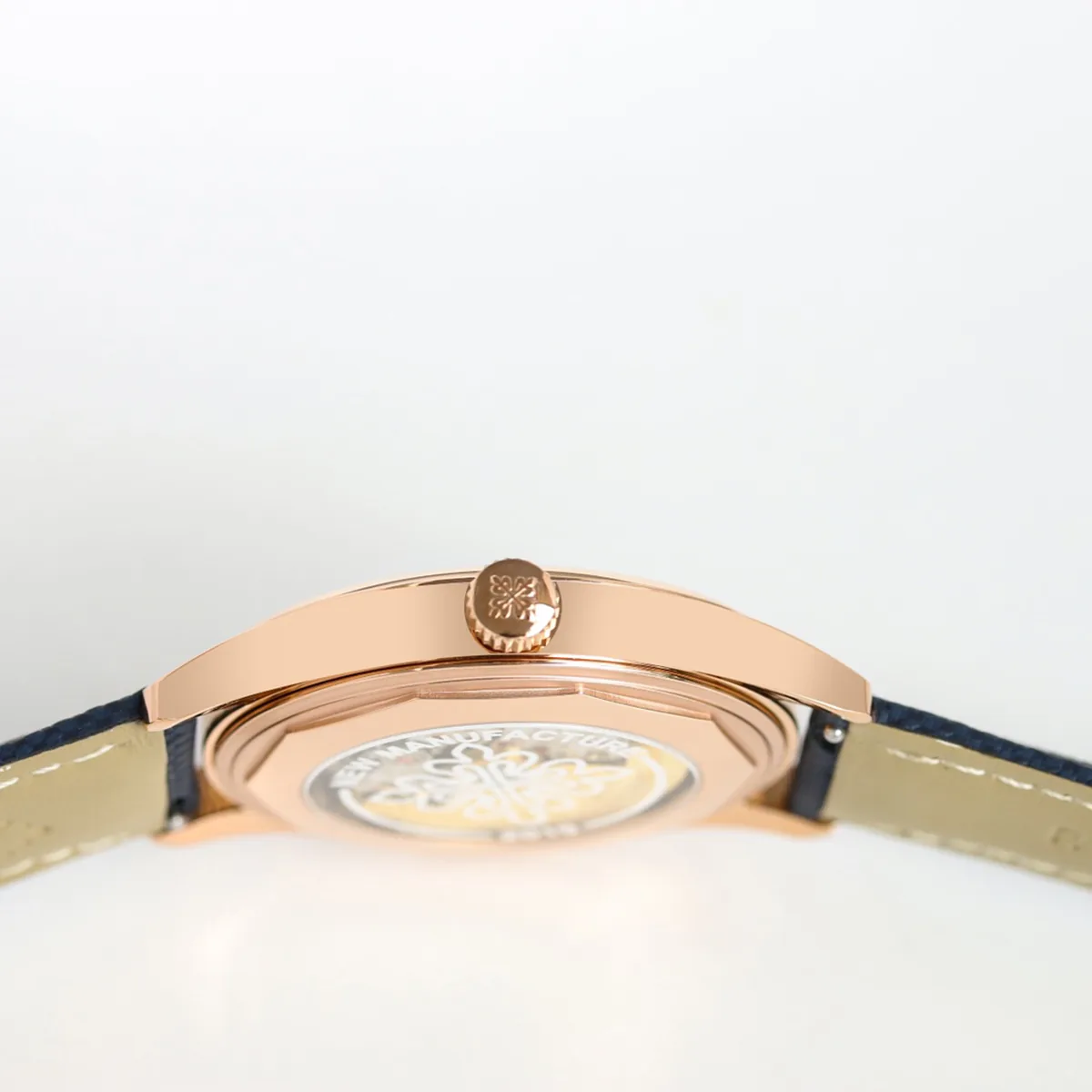 Calatrava 6007 Blue Dial in Rose Gold - Image 7