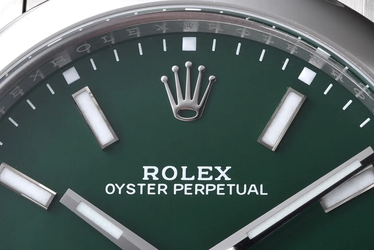 Oyster Perpetual 41mm Green Dial 124300 - Image 4