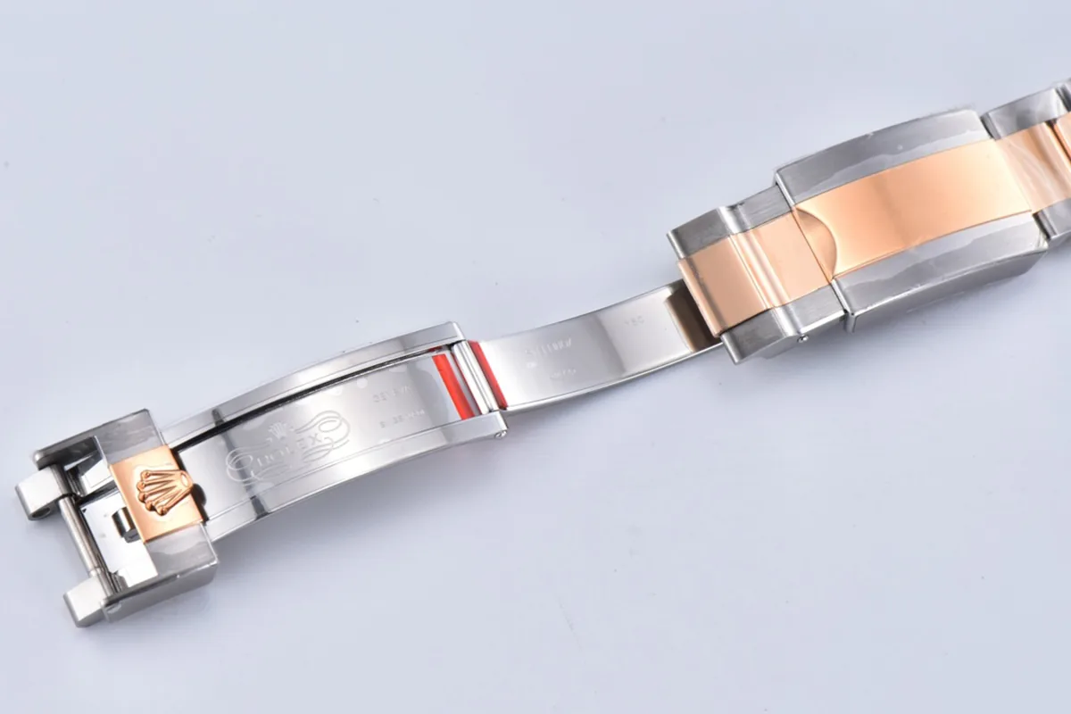 GMT Master II 126715 CHNR Clean Factory “Rootbeer” in oro rosa e acciaio - immagine 17