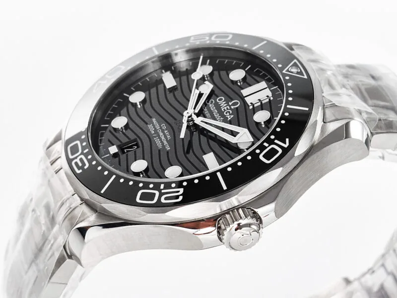 Seamaster Diver 300M VSF 1:1 Best Edition schwarze Keramik schwarzes Zifferblatt am SS-Armband A8800 V2 – Bild 6