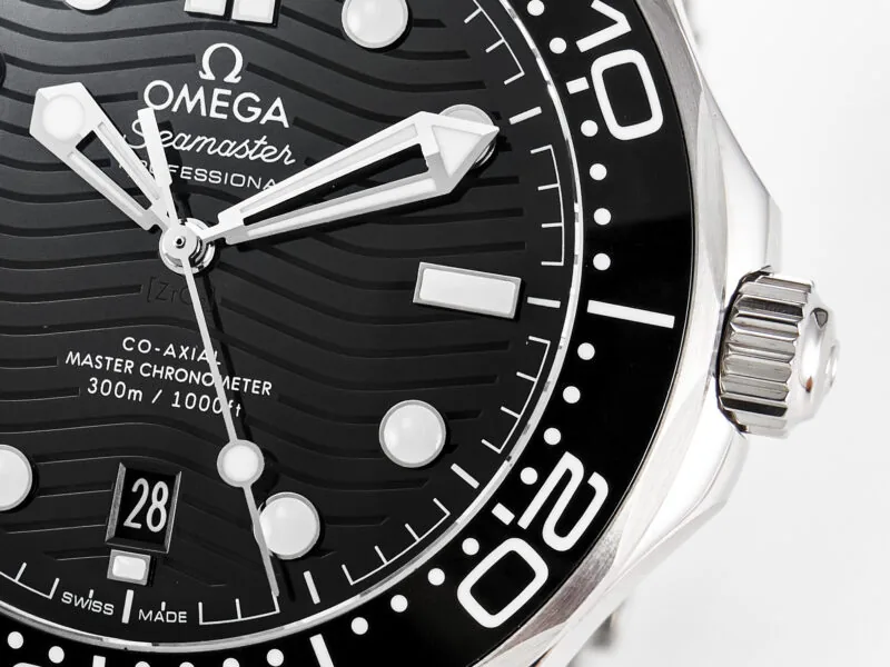 Seamaster Diver 300M VSF 1:1 Best Edition schwarze Keramik schwarzes Zifferblatt am SS-Armband A8800 V2 – Bild 12