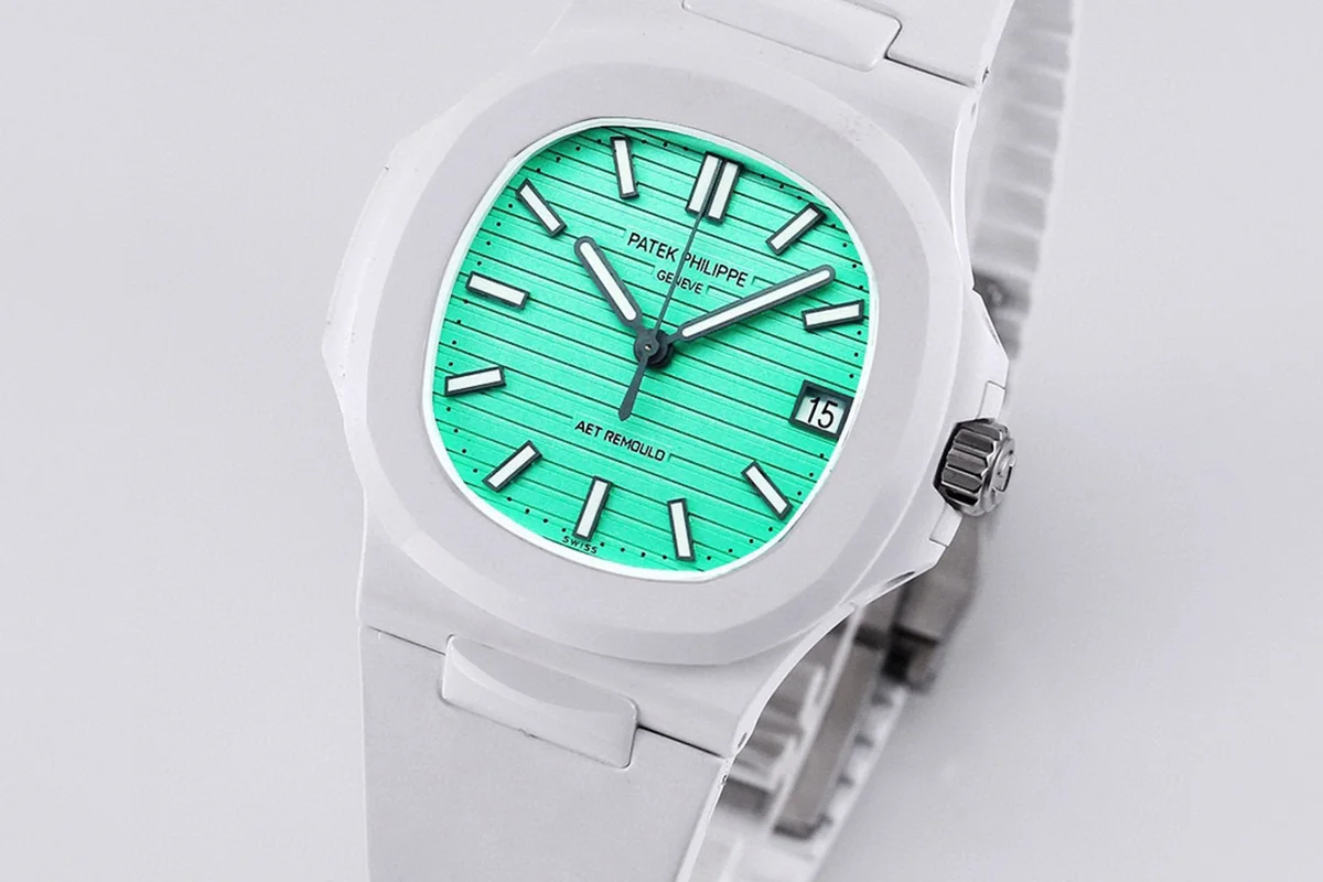 AET Nautilus 5711 Biscay Green Dial White Ceramic