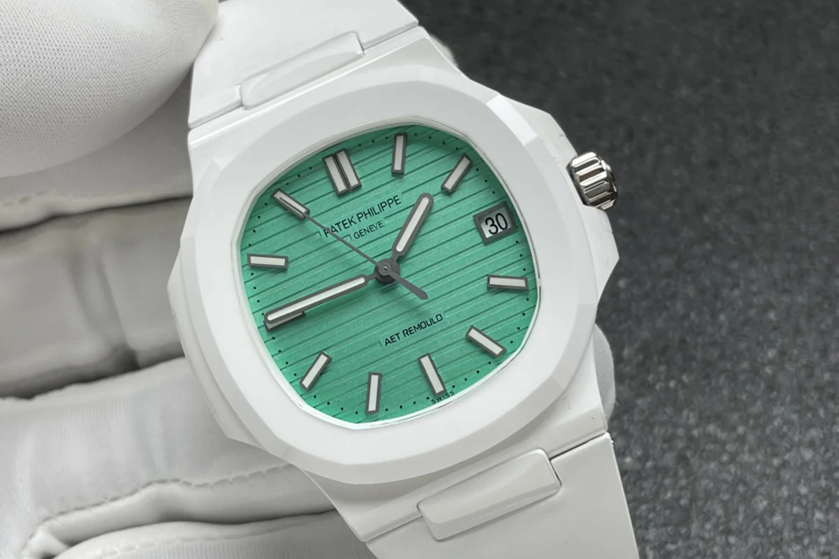 AET Nautilus 5711 Biscay Green Dial White Ceramic