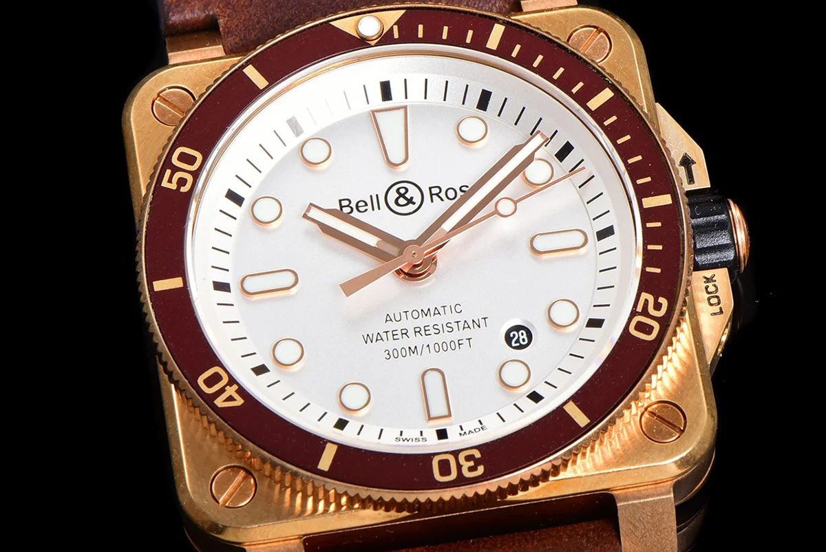 BR 03-92 Diver White Bronze