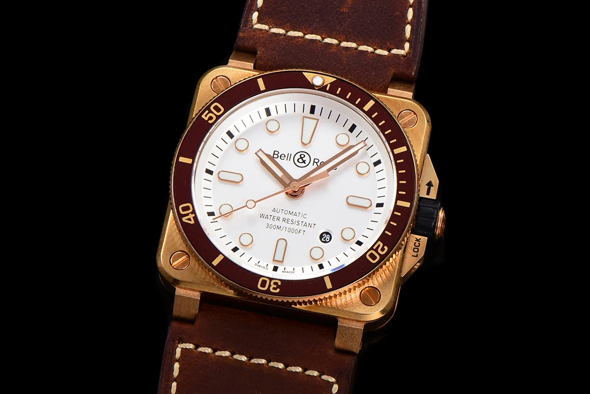 BR 03-92 Diver White Bronze