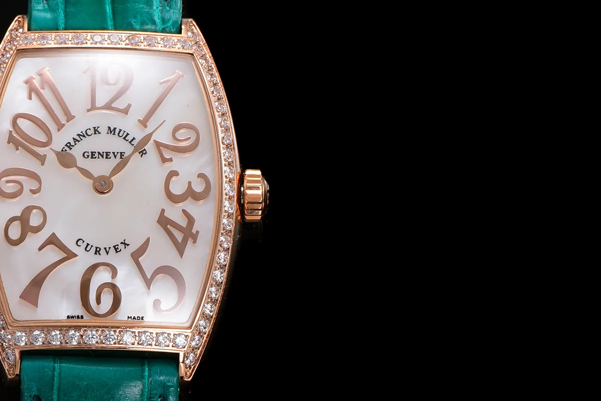 Cintree Curve MOP Dial in Rose Gold on Green Leather Strap