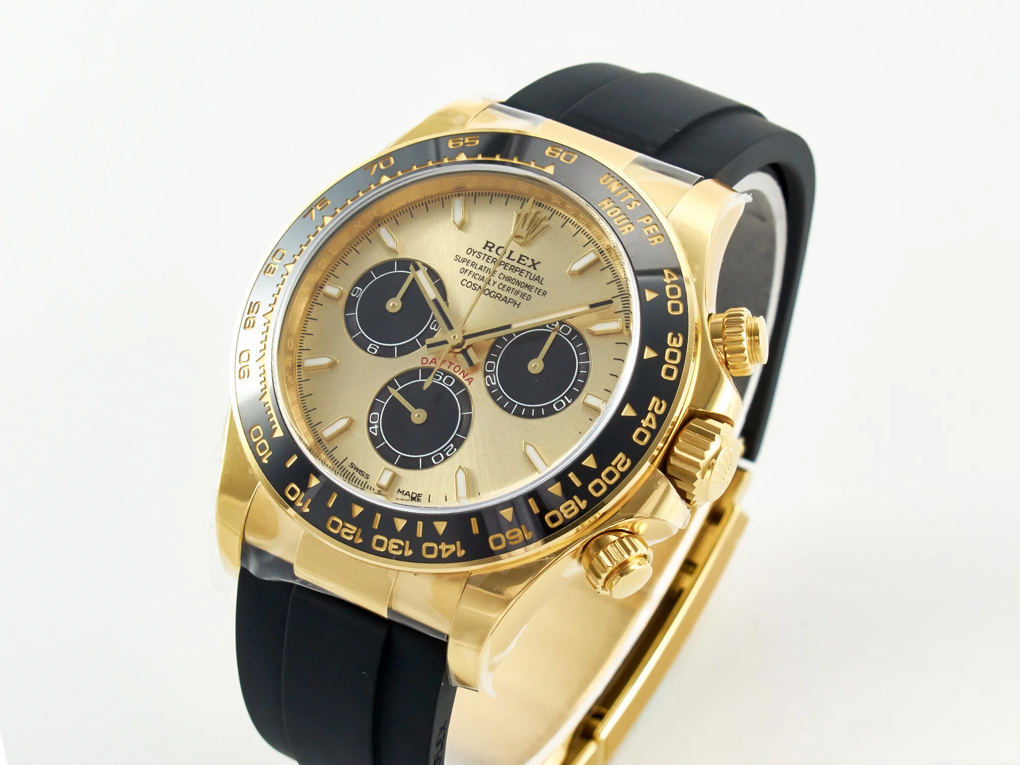 Daytona 126518 Clean YG 1:1 Best Edition YG Dial on Oysterflex Rubber Strap SH4131