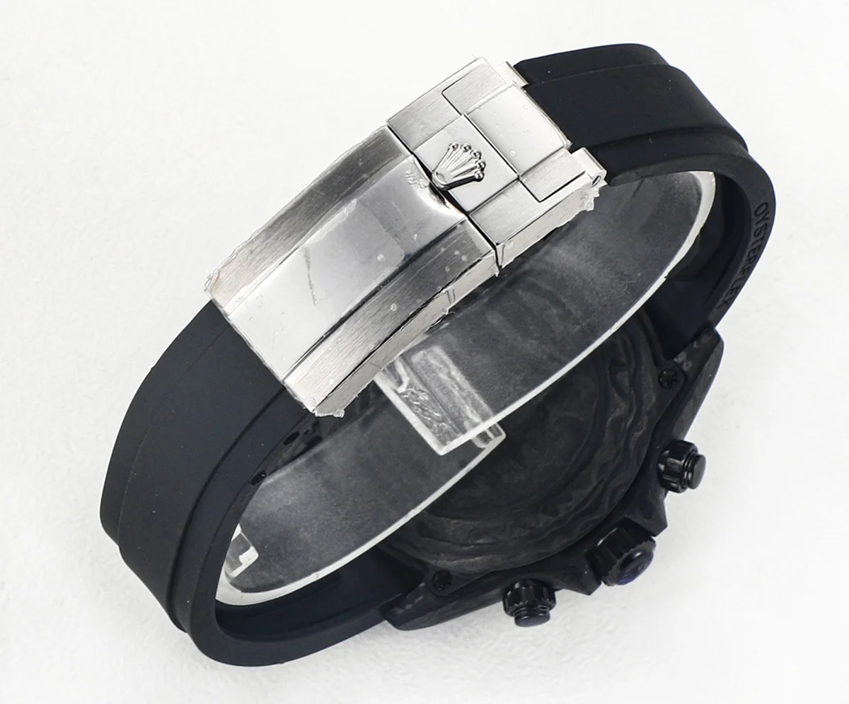 DIW Daytona Rainbow Blue Carbon in Black Rubber Strap