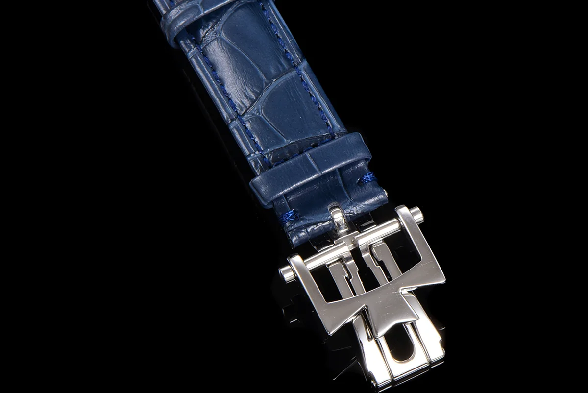 Fiftysix Blue Dial with Diamond Bezel in Steel Ref: 4600E