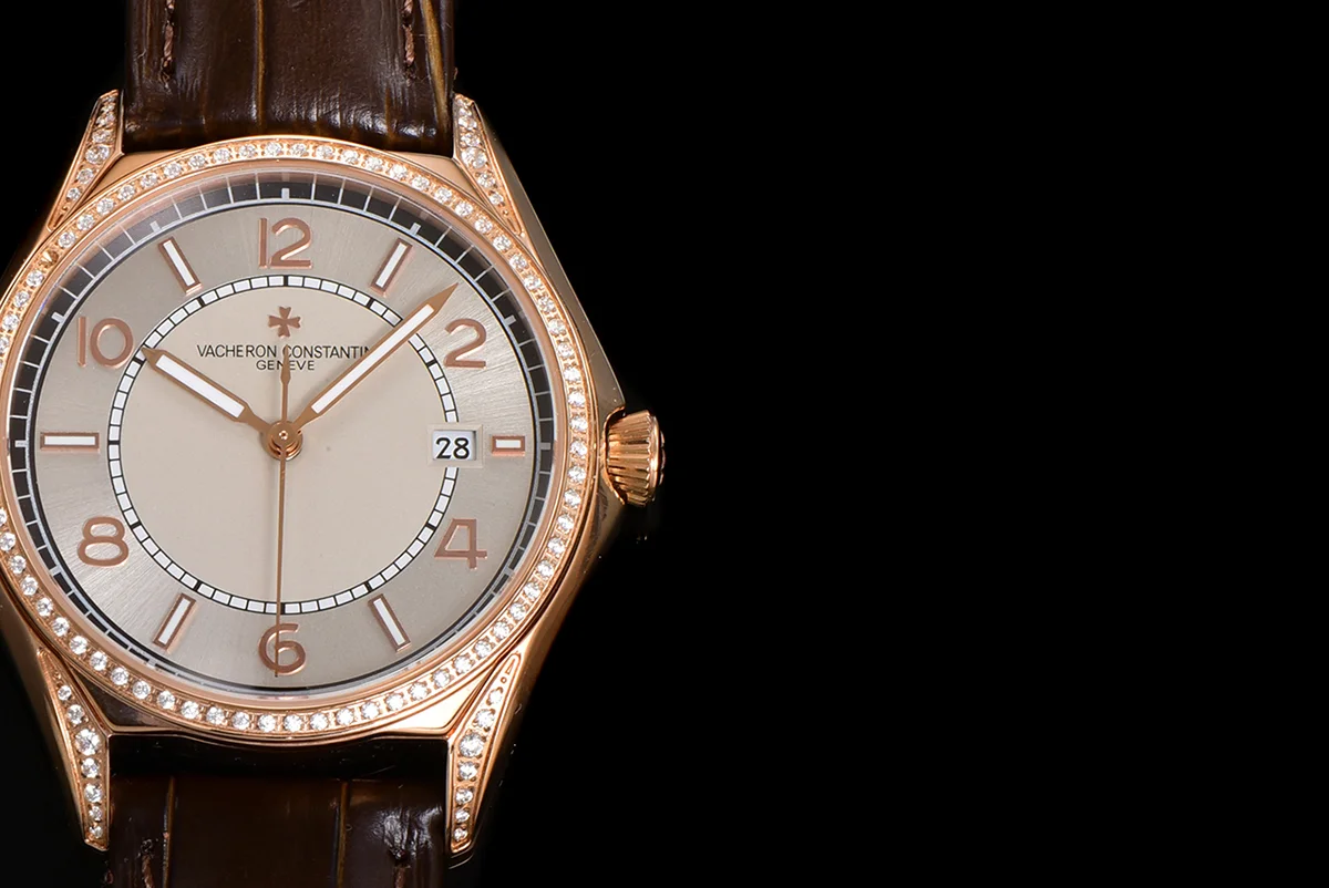 Fiftysix Creme Dial with Diamond Bezel in Pink Gold Ref: 4600E