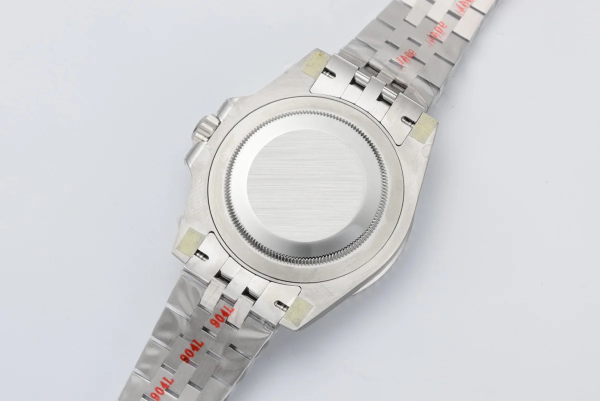 GMT Master II 126710GRNR on Jubilee Bracelet