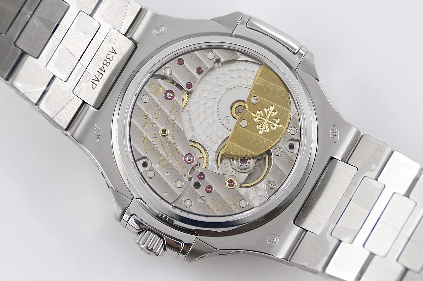 Nautilus 5740 Green Dial with Diamond Bezel in Steel