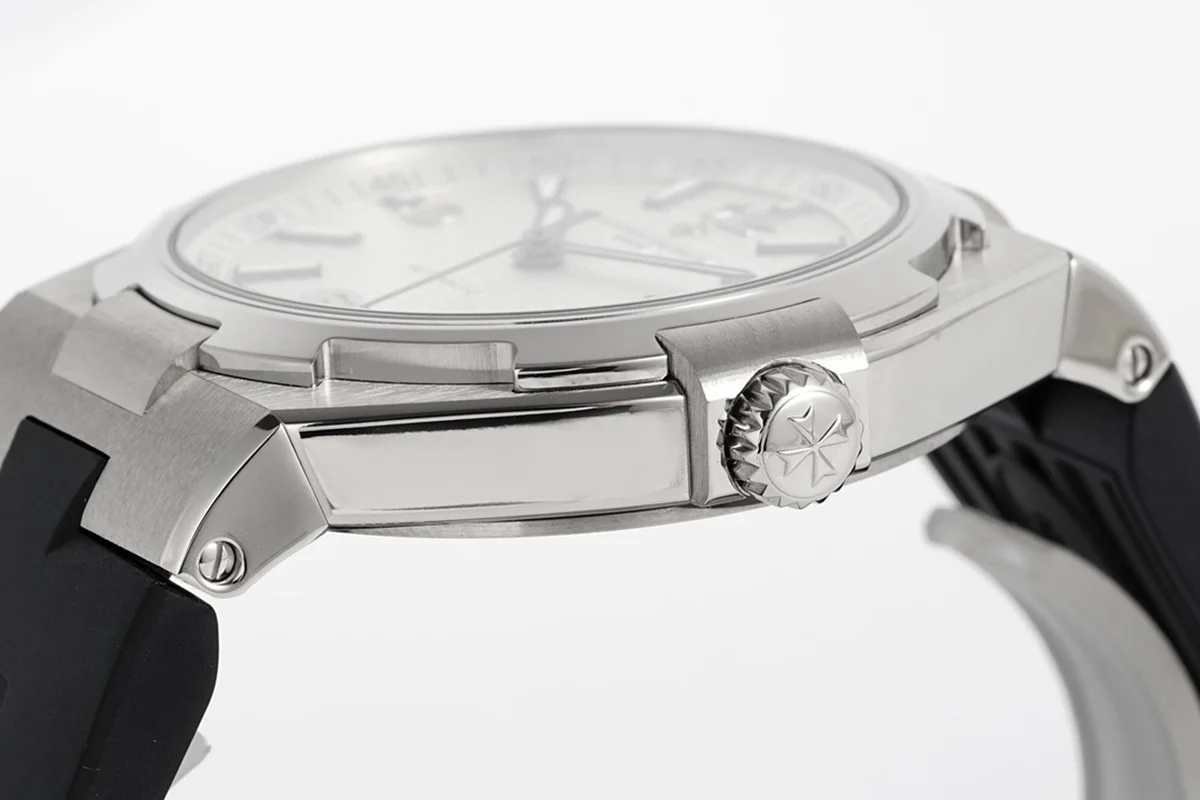 Overseas Automatic 47040 White Dial in Steel on Rubber Strap
