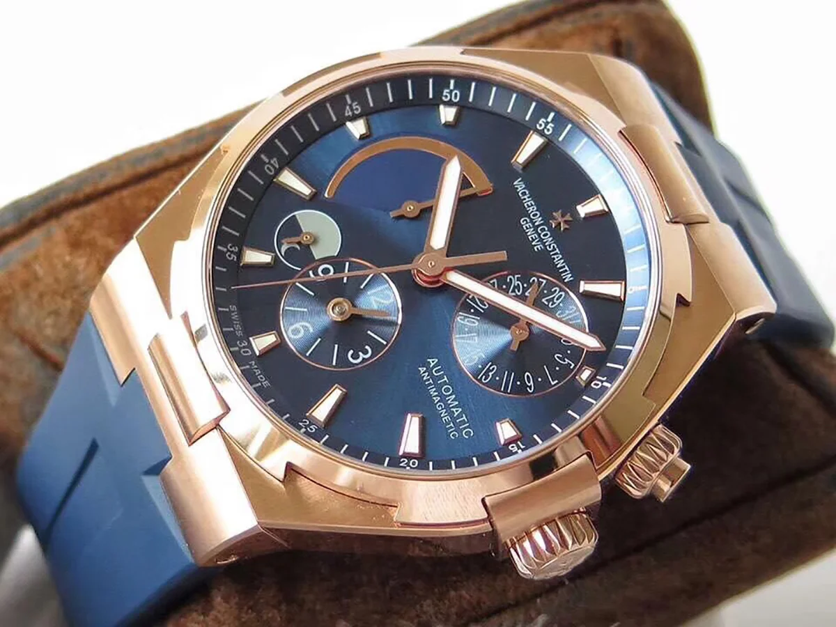 Overseas Dual Time Blue Dial in Rose Gold on Rubber Strap