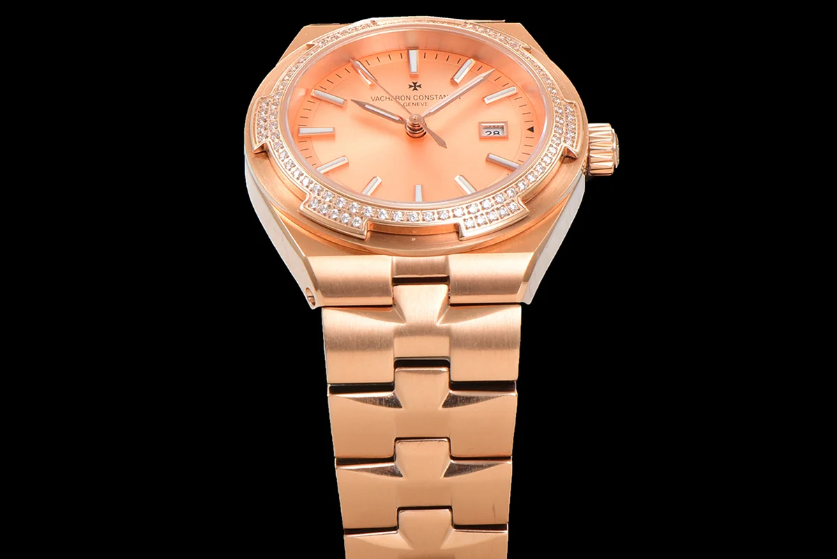 Overseas Pink Dial Ref. 4205 35mm in Rose Gold