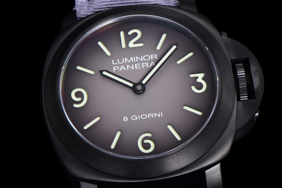 PAM2121 Luminor Geneva Boutique Special Edition 44mm