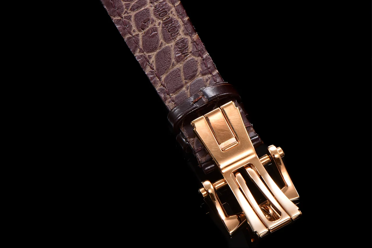 Patrimony Perpetual Calendar Ultra-Thin White Dial in Pink Gold with Diamond Bezel