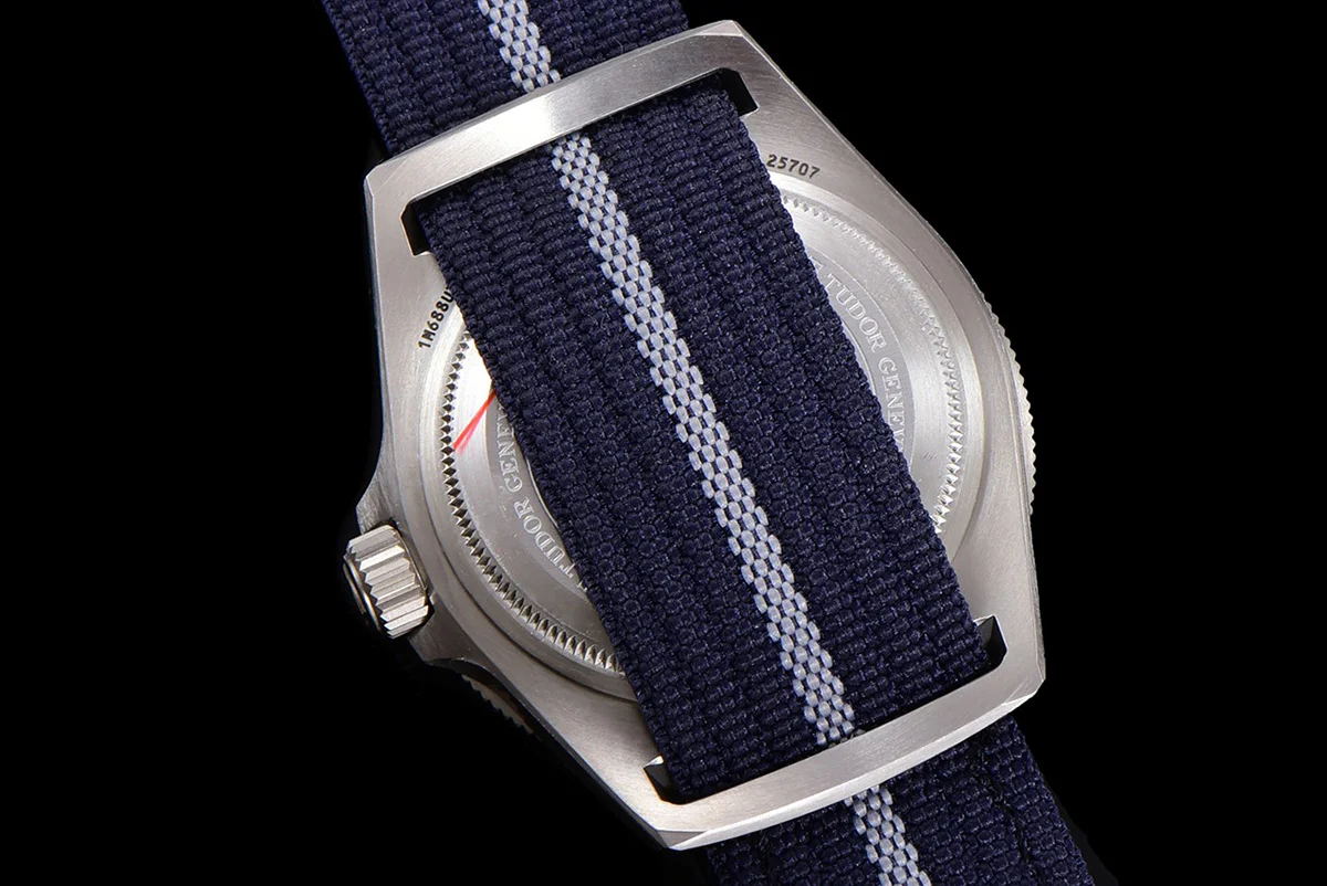 Pelagos FXD Ref. M25707B/24-0001
