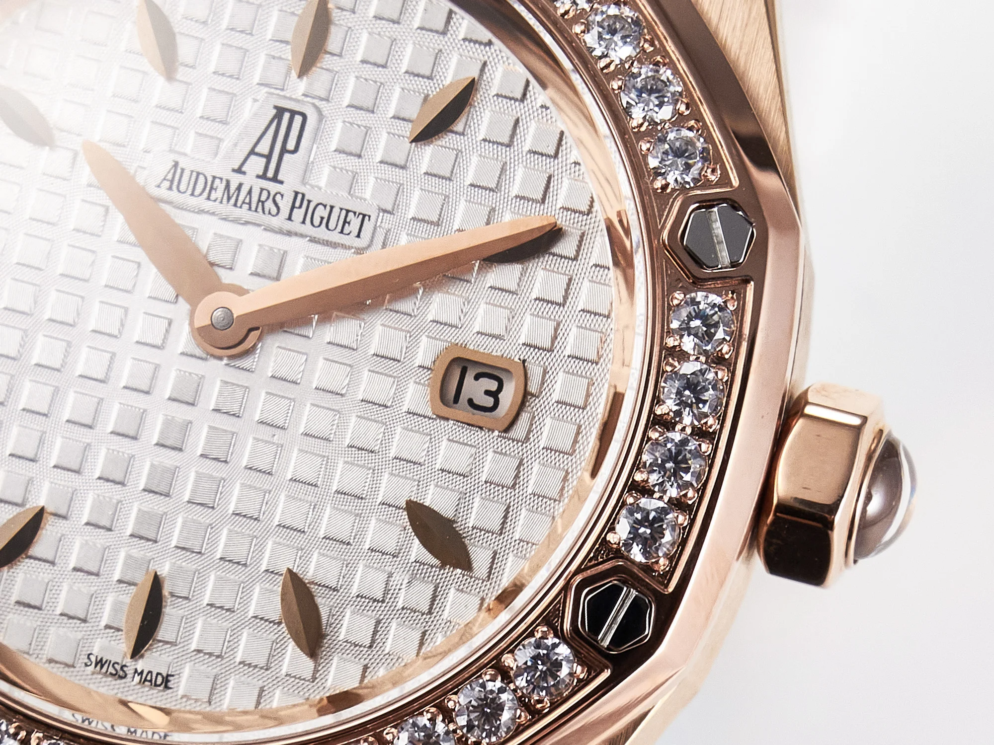 Royal Oak Offshore Ladies 33mm RG DRF Best Edition White Dial Diamonds Bezel on White Rubber Strap ETA Quartz