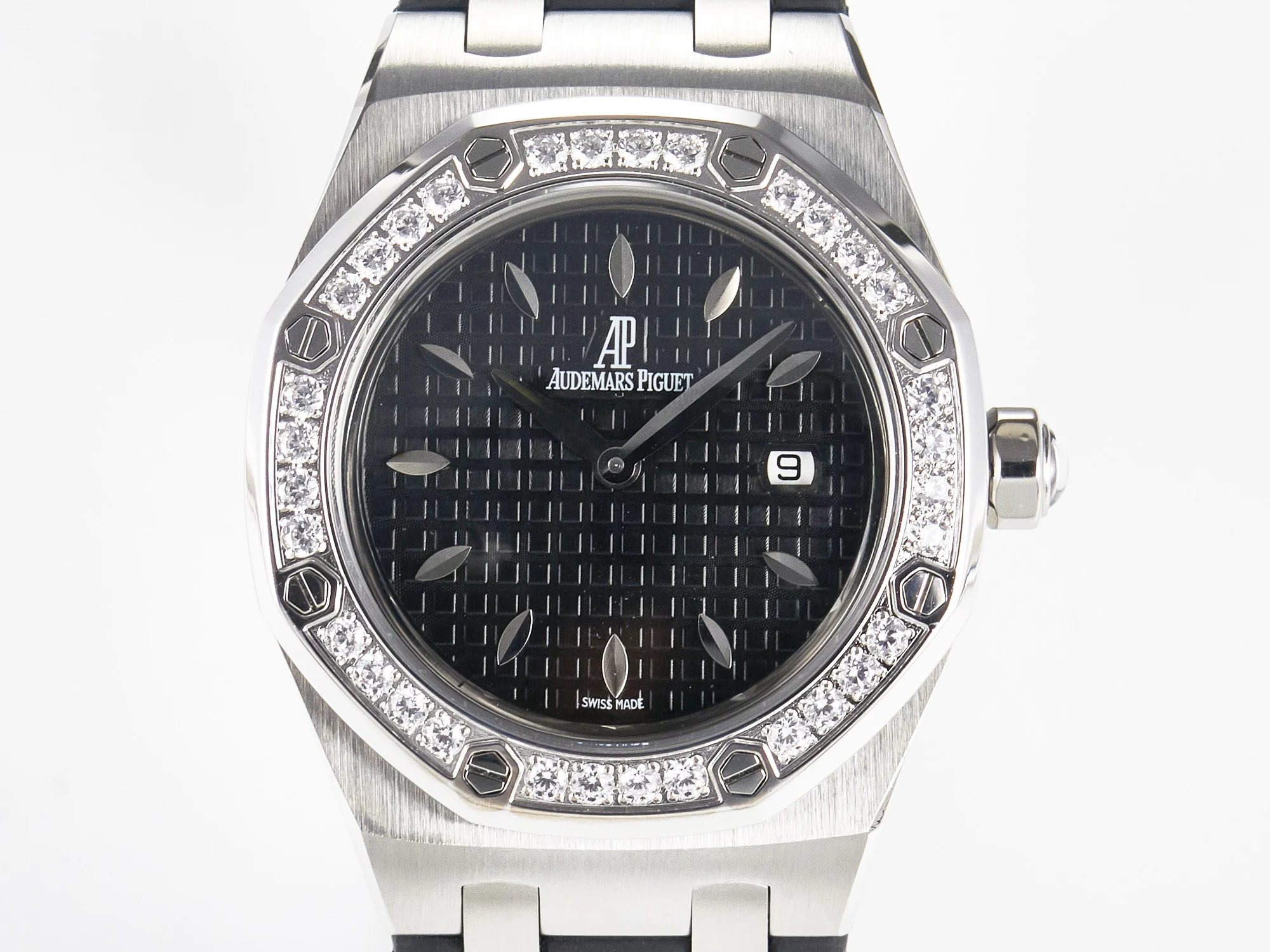 Royal Oak Offshore Ladies 33mm SS DRF Best Edition Black Dial Diamonds Bezel on Black Rubber Strap ETA Quartz