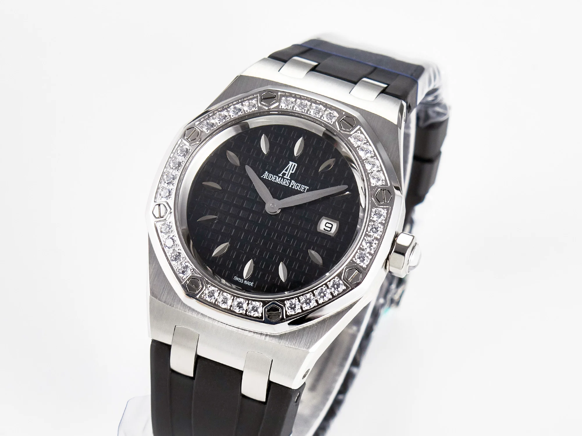 Royal Oak Offshore Ladies 33mm SS DRF Best Edition Black Dial Diamonds Bezel on Black Rubber Strap ETA Quartz