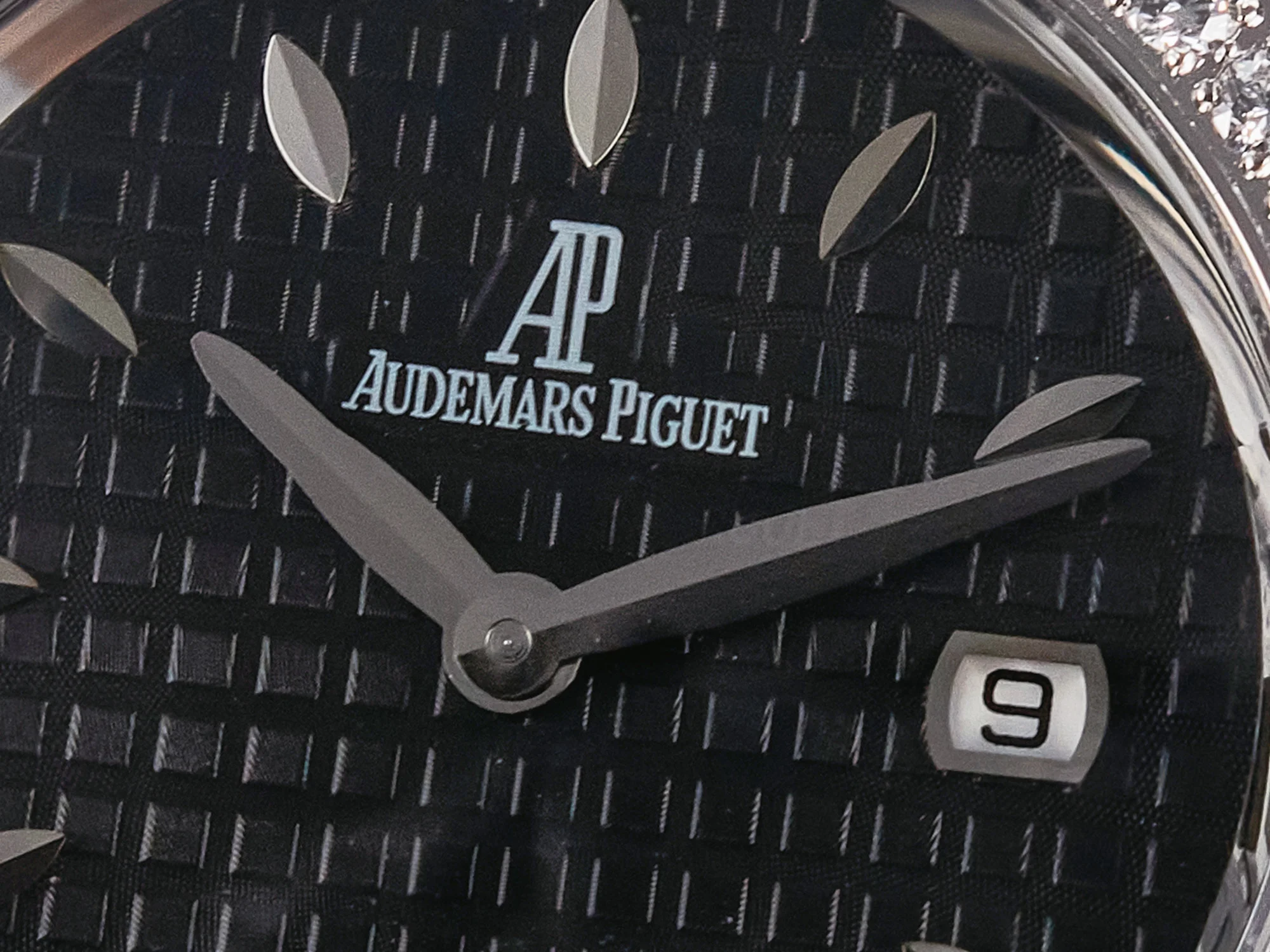 Royal Oak Offshore Ladies 33mm SS DRF Best Edition Black Dial Diamonds Bezel on Black Rubber Strap ETA Quartz
