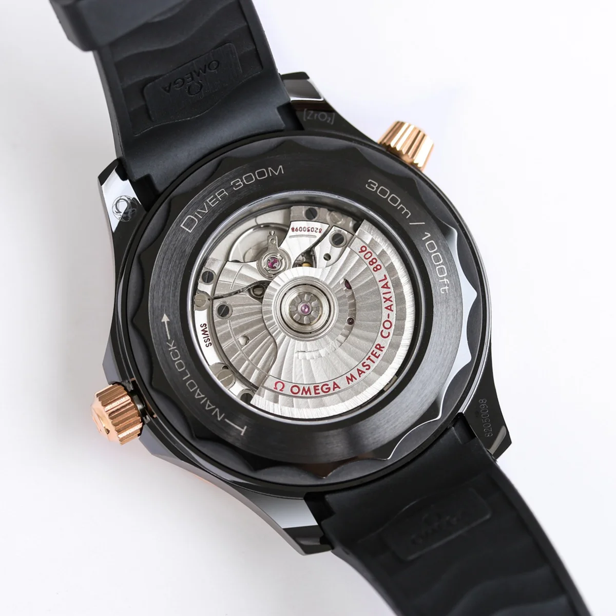 Seamaster Diver 300M Co-Axial Master Chronometer 43.5mm 210.62.44.20.01.001 on Rubber Strap