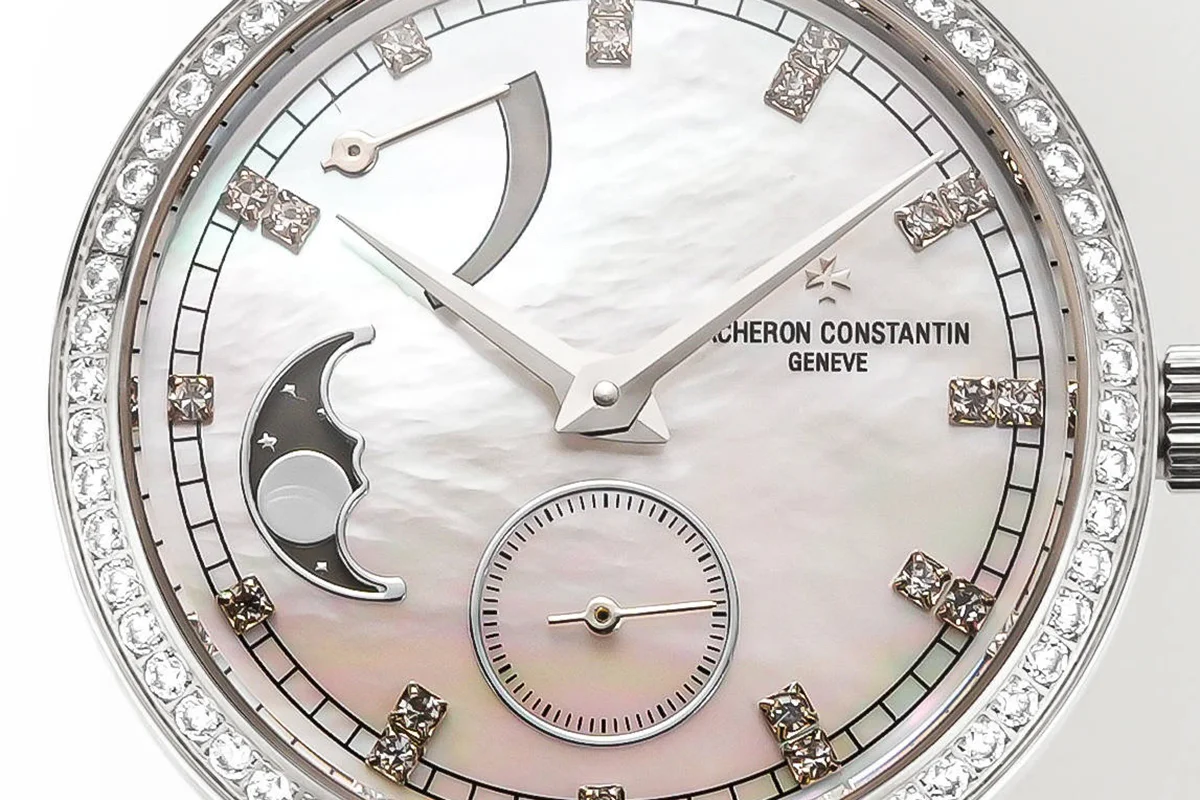 Traditionelle Moon Phase MOP Dial with Diamond Bezel in White Gold on Brown Leather Strap