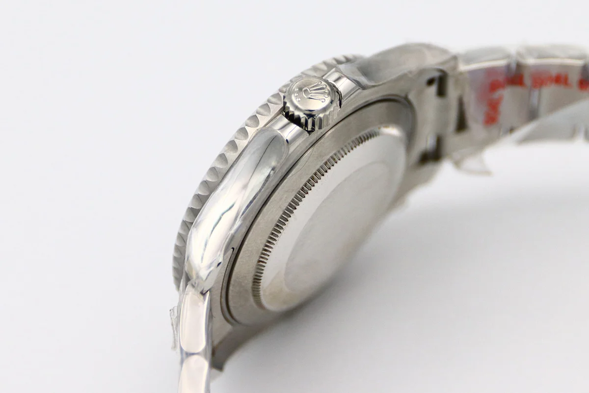Yacht-Master 116622 BLSO Blue Dial with Blue and White Diamond Bezel